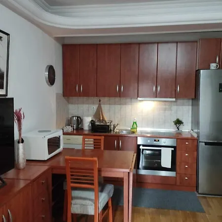 Splendid One Bedroom Urban Haven * Skopje