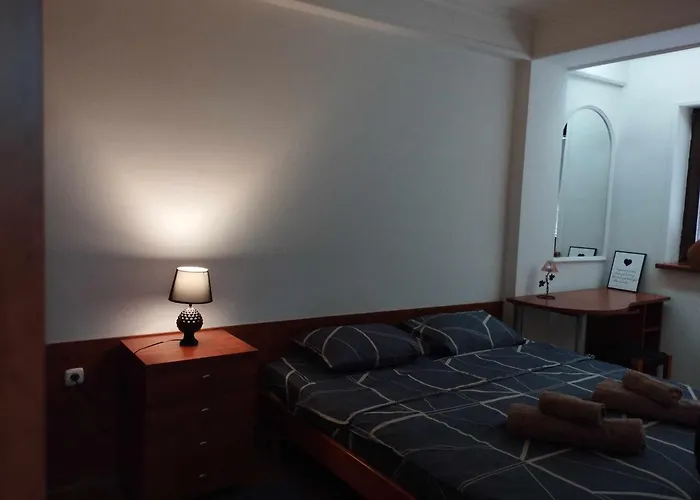 Splendid One Bedroom Urban Haven Apartament